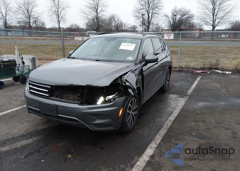 2019 Volkswagen Tiguan 2.0T Se/2.0T Sel/2.0T Sel R-Line/2.0T Sel R-Line Black из США, поврежденный, VIN 3VV2B7AX4KM186652